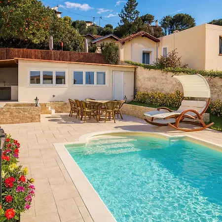 شقة De La Therese, Piscine & Jardin سا لُرون دو فار