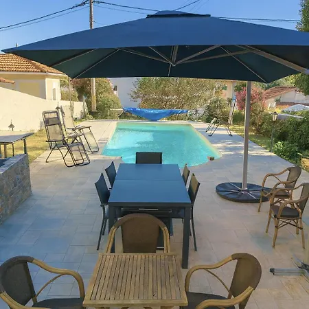 De La Therese, Piscine & Jardin