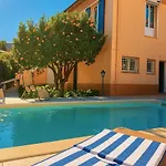 De La Therese, Piscine & Jardin